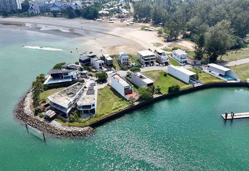 Avillion Admiral Cove