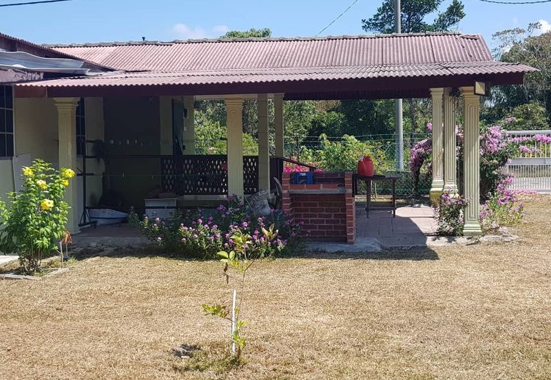 Nusa Dusun Orchard Resort, Kuala Linggi, Melaka.