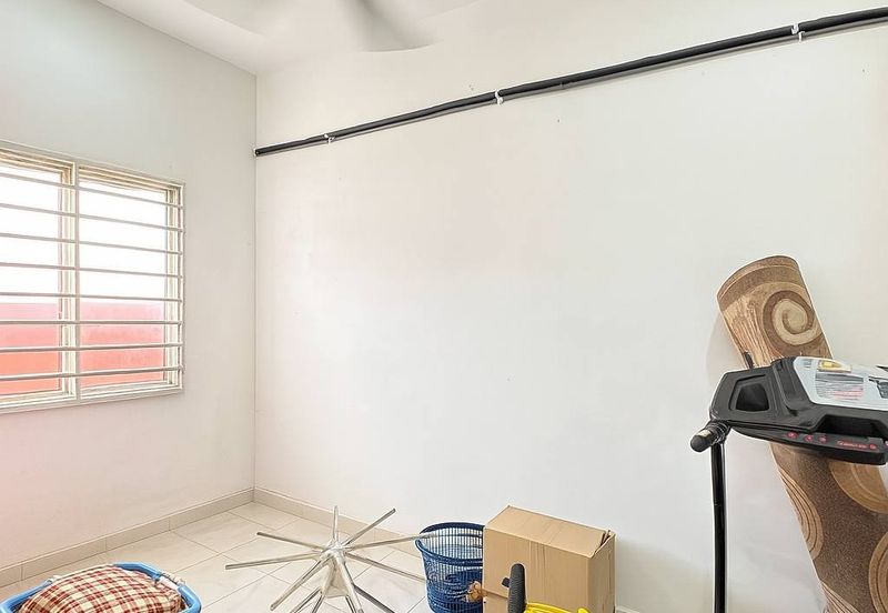 Single storey Intermediate Taman Seremban 3 Negeri Sembilan 