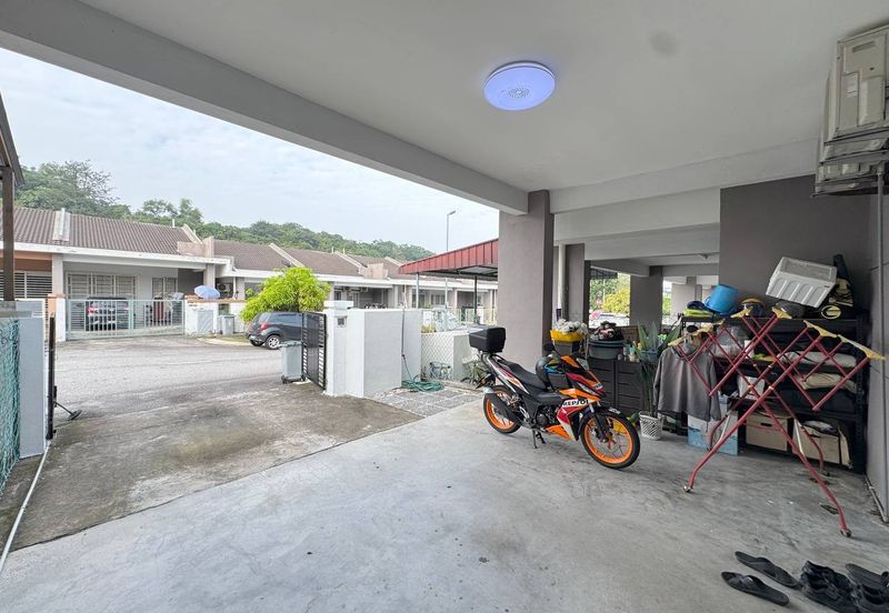 Single storey Intermediate Taman Seremban 3 Negeri Sembilan 