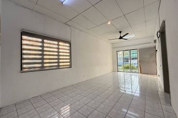 Endlot Single Storey Terrace Bandar Tasik Kesuma Beranang Selangor. 