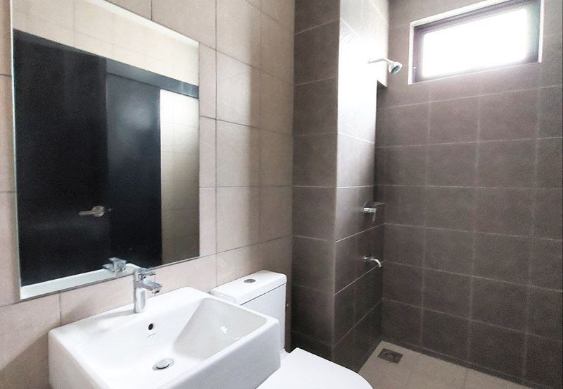 Double Storey Terrace @ Serenia Aiora, Serenia City, Sepang