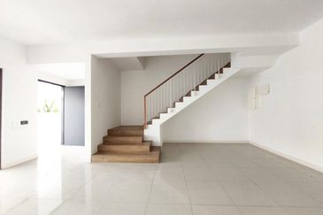 Double Storey Terrace @ Serenia Aiora, Serenia City, Sepang