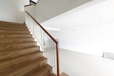 Double Storey Terrace @ Serenia Aiora, Serenia City, Sepang