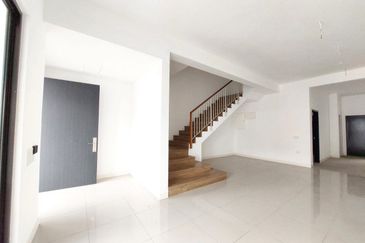 Double Storey Terrace @ Serenia Aiora, Serenia City, Sepang