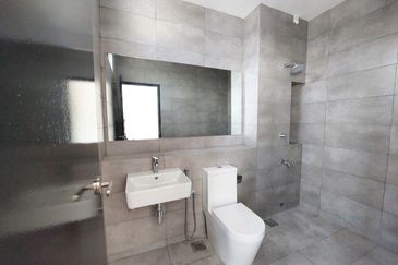 Double Storey Terrace @ Serenia Aiora, Serenia City, Sepang