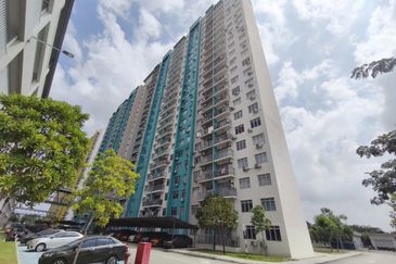 Pangsapuri Harmoni 1,Putra Height Selangor