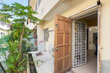 Seri Pristana SP 3 Sungai Buloh Double Storey