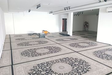 Pusat Perdagangan Seri Kembangan