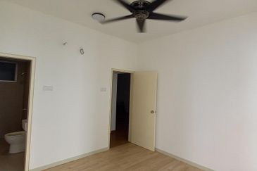 LakeFront Residence Cyberjaya