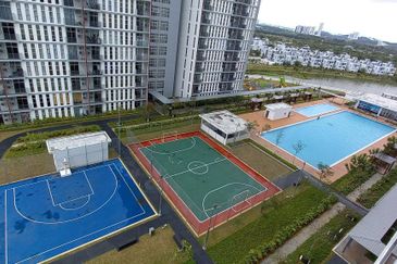 LakeFront Residence Cyberjaya