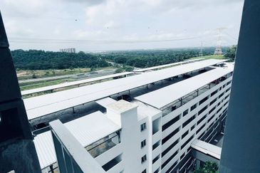 Tangerine Suites @ Sunsuria City