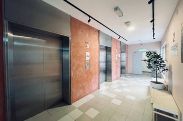 Tangerine Suites @ Sunsuria City