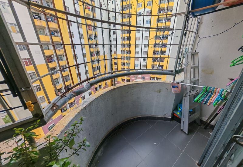 Apartment Lagoon Perdana, Subang Jaya near Sunway Pyramid