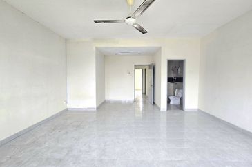 Kemuning Greenhills 3, 2 Storey Terrace,  Seksyen 32, Shah Alam