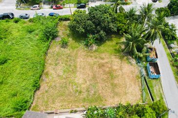 Batu Caves Kampung Melayu Bungalow Lot