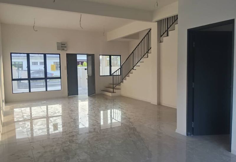 Taman Sri Makmur, Bukit Changgang, 2 Storey House