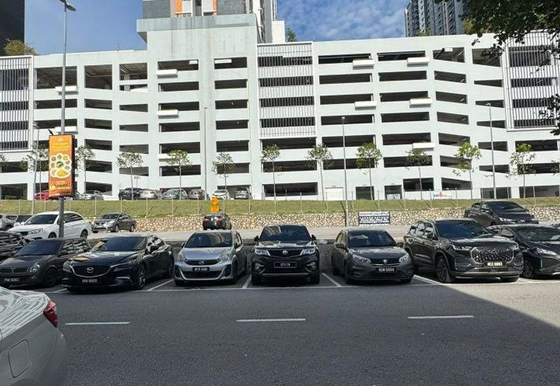 Near Kipmall, Kota Warisan, 2 Storey Shoplot