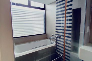 Mozart, Symphony Hills