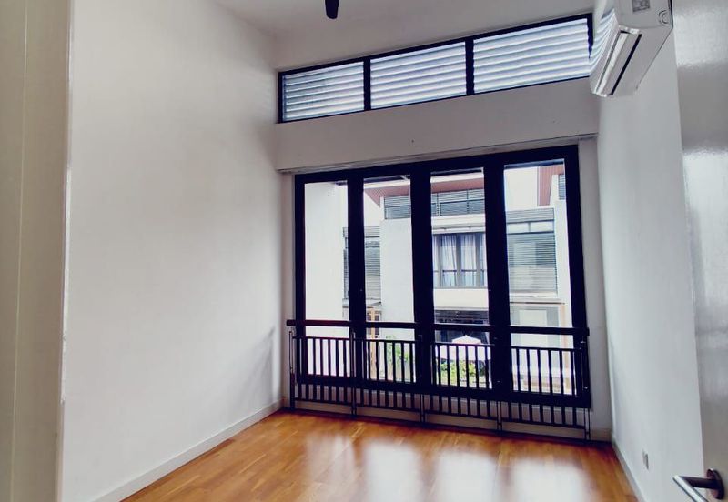 Mozart, Symphony Hills