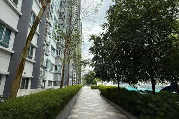 Savanna Executive Suites, Southville Bangi near UKM