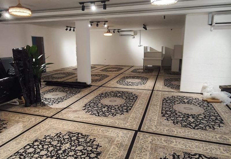 Ground Floor Shoplot  Facing Highway, Near KTM & The Mines (Seri Kembangan)