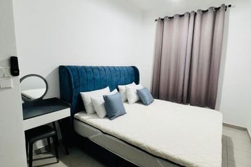 Fully Furnish Tangerine Suites bandar sunsuria,Sepang near Klia 3 Rooms