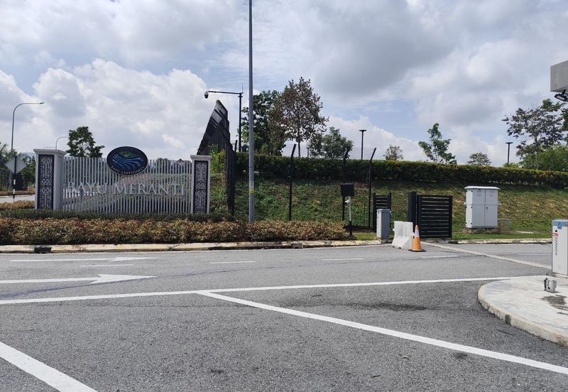 Murah💗BUNGALOW LOT, BAYU LAKEHOMES,Meranti MANTIN,N9