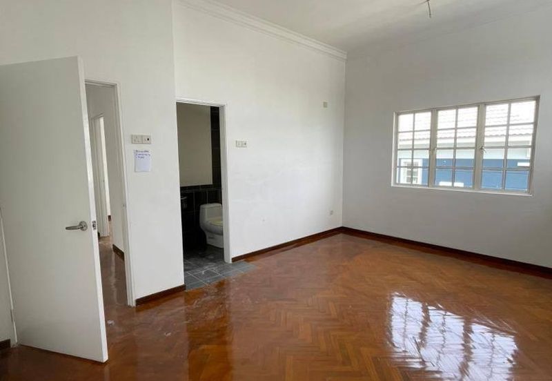 Taman desa anjung putra