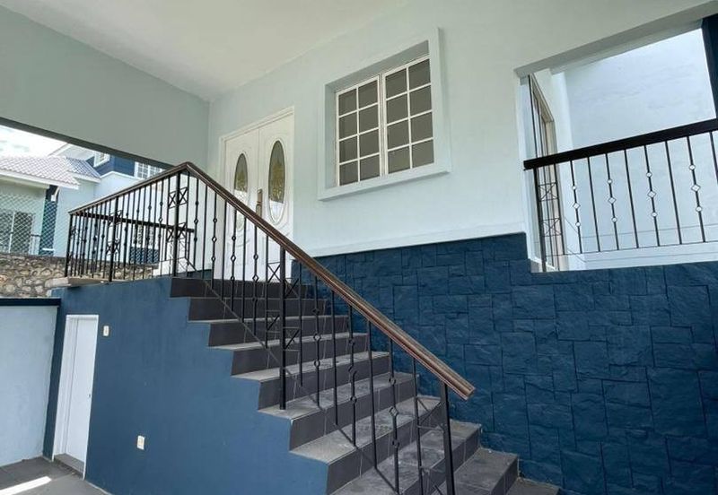 Taman desa anjung putra