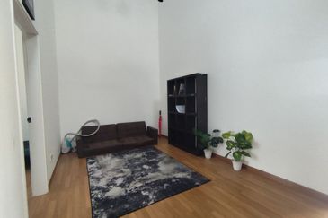 Ayden Townhouse Warisan Puteri