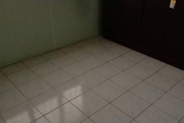 Pangsapuri Baiduri, Bandar Tasik Kesuma