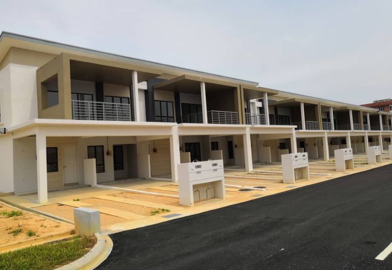 Groundfloor Townhouse Villa Kesuma,  Bandar Tasik Kesuma for SaLe