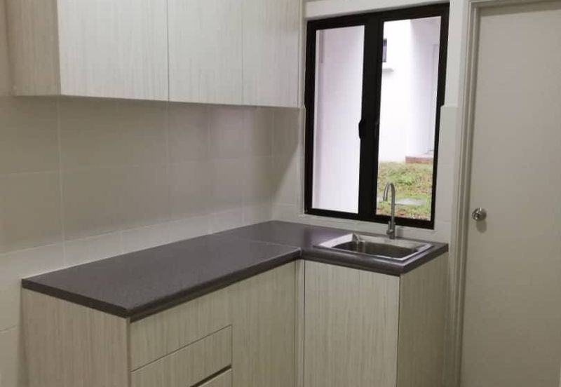 Groundfloor Townhouse Villa Kesuma,  Bandar Tasik Kesuma for SaLe