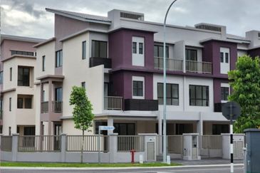 The Strata @ Bandar Puteri Bangi