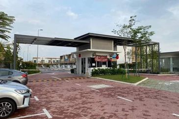 Casa Bluebell @ Cybersouth