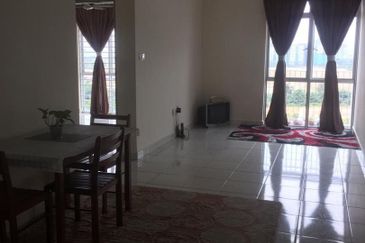 PR1MA Lakefront Homes