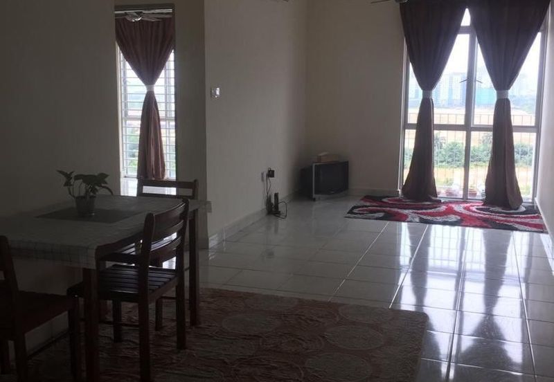 PR1MA Lakefront Homes