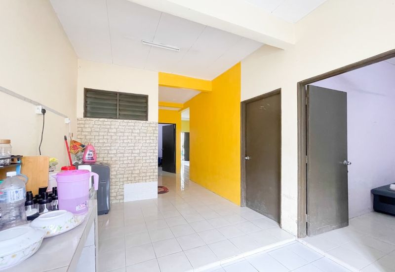 Taman Langat Utama 3 @ Jalan Halia 6