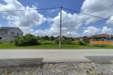 Tanah Lot Banglo 💗 Labu Lanjut,Sepang Kota Warisan, Selangor  Geran Individu