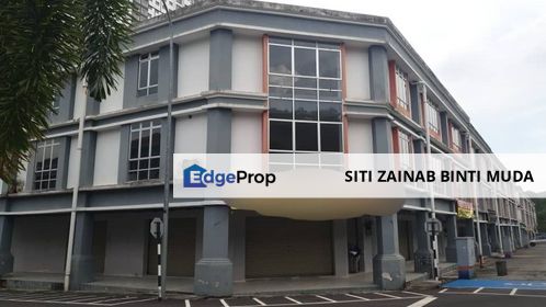 For rent shoplot near acacia residence at Salak Tinggi, Selangor, Sepang