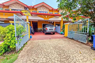 Taman Subang Permata