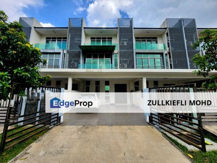 FULLY RENO 3 Storey Terrace Bangi Avenue, Selangor, Bangi