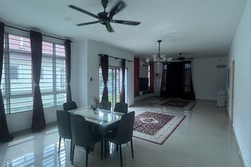 Albury at Mahkota Hills