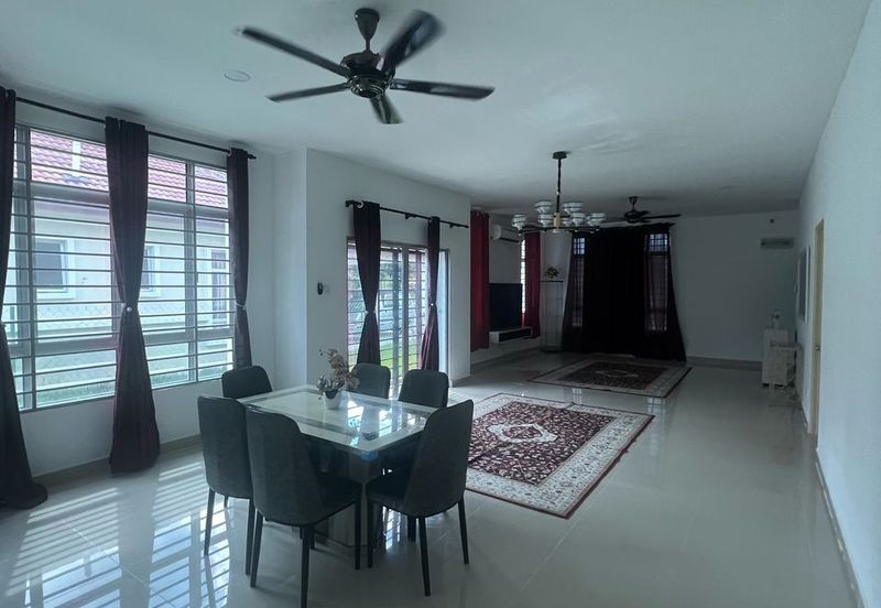 Albury at Mahkota Hills