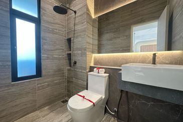 Cyberjaya | Double Storey Terrace House