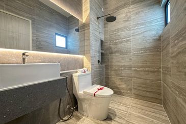 Cyberjaya | Double Storey Terrace House