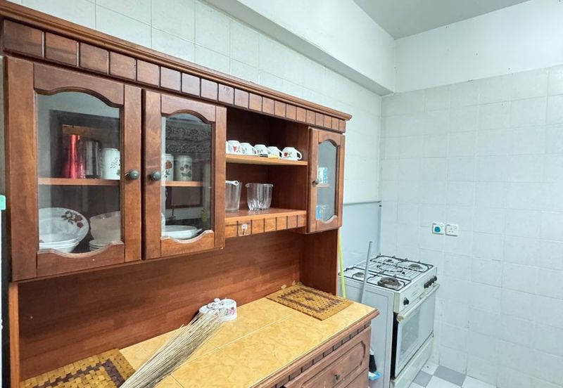 Golden Coast Condominium