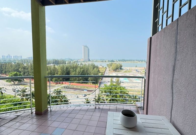 Golden Coast Condominium