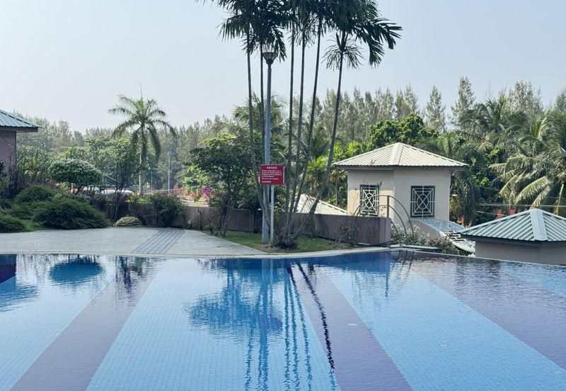 Golden Coast Condominium